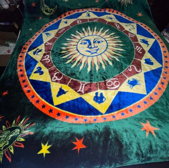Imported Blankets Other - Safari Queen Mink Blankets > Queen Zodiac Mink Blanket - Imported Blankets,
